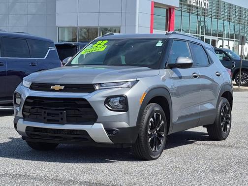 Sterling Gray Metallic 2023 Chevrolet Trailblazer LT