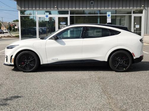 2025 Ford Mustang Mach-E GT