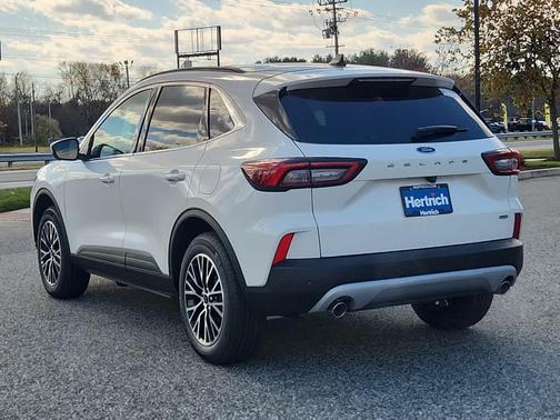2026 Ford Escape PHEV