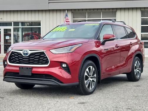 2021 Toyota Highlander Hybrid XLE