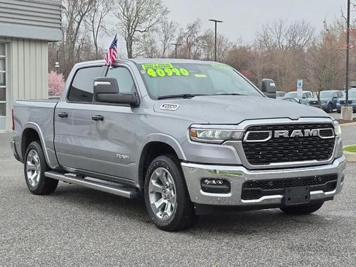 Billet Silver Metallic Clearcoat 2025 RAM 1500 Big Horn/Lone Star