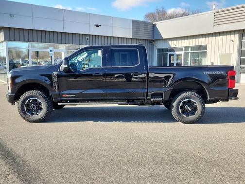 2025 Ford F-250 Lariat