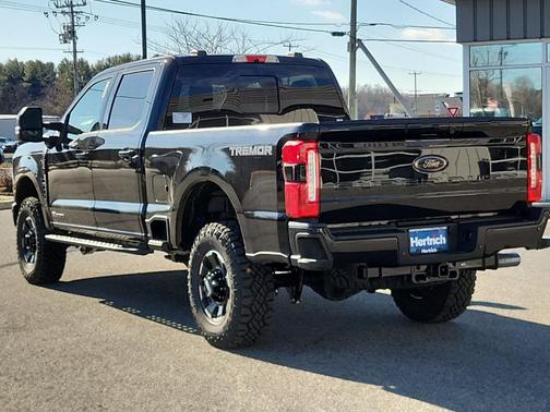 2025 Ford F-250 Lariat