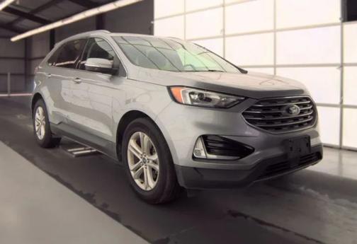 Iconic Silver Metallic 2020 Ford Edge SEL FWD