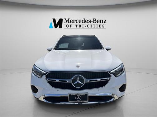 2025 Mercedes-Benz GLC 300