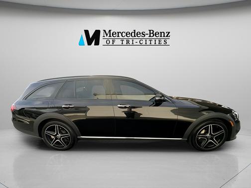 Obsidian Black Metallic 2023 Mercedes-Benz E-Class E 450 4MATIC