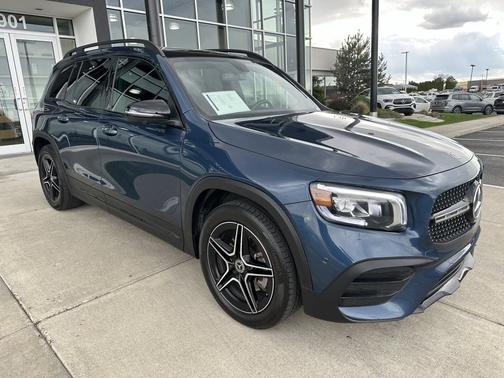 2022 Mercedes-Benz GLB 250