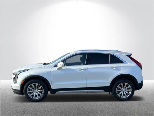 2022 Cadillac XT4 Premium Luxury