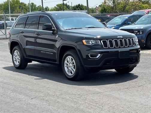 2019 Jeep Grand Cherokee Laredo E