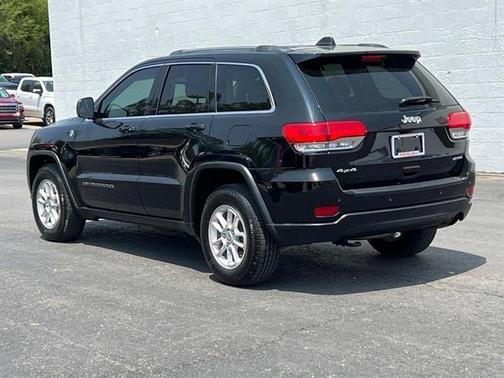 2019 Jeep Grand Cherokee Laredo E