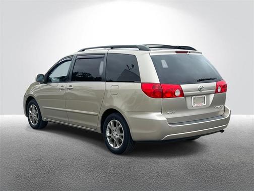 2006 Toyota Sienna