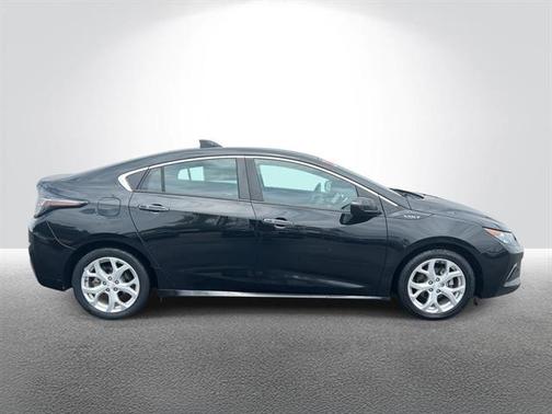2017 Chevrolet Volt Premier