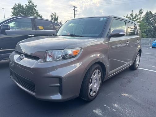 2012 Scion xB Release Series 9.0