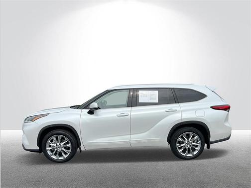 2022 Toyota Highlander Limited