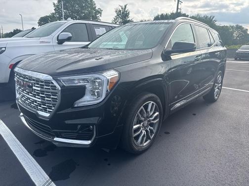 2022 GMC Terrain Denali