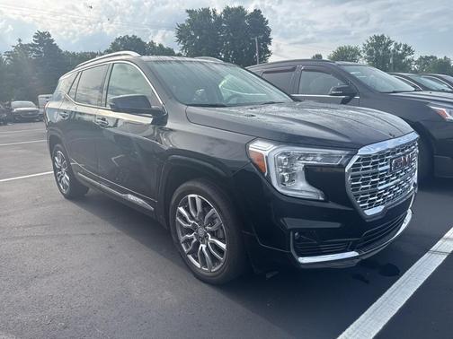 2022 GMC Terrain Denali
