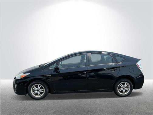 2010 Toyota Prius III