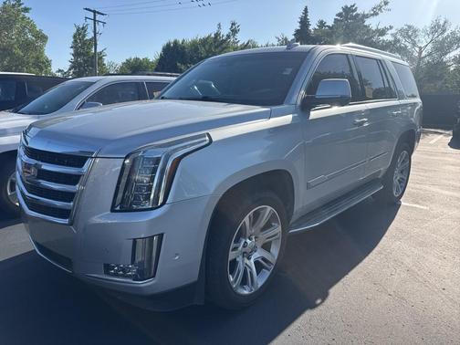 2018 Cadillac Escalade Luxury