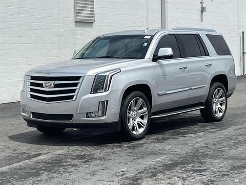 2018 Cadillac Escalade Luxury