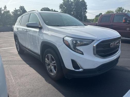 2020 GMC Terrain SLE