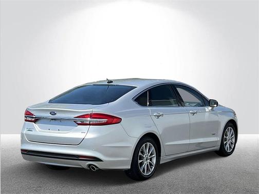 2017 Ford Fusion Energi SE Luxury