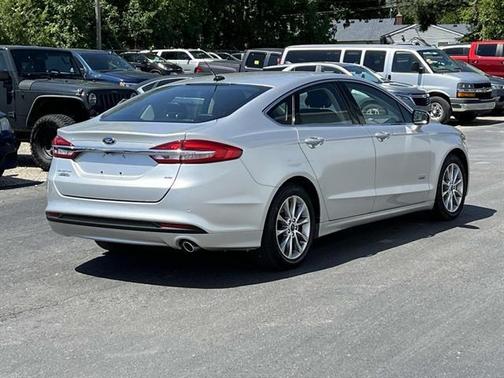 2017 Ford Fusion Energi SE Luxury