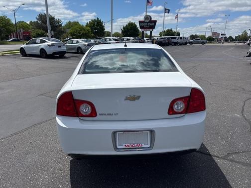 2011 Chevrolet Malibu 1LT
