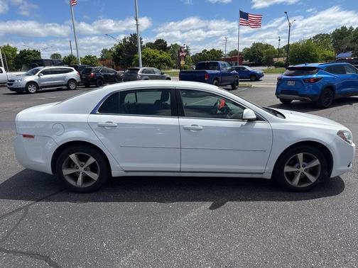 2011 Chevrolet Malibu 1LT