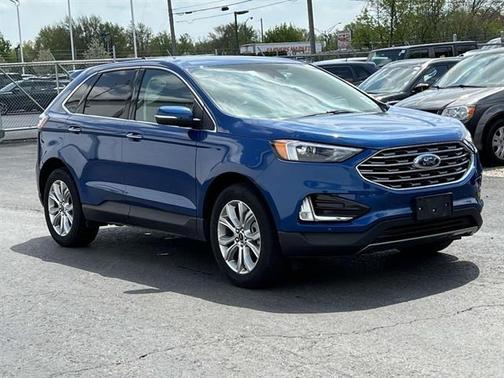 2024 Ford Edge Titanium