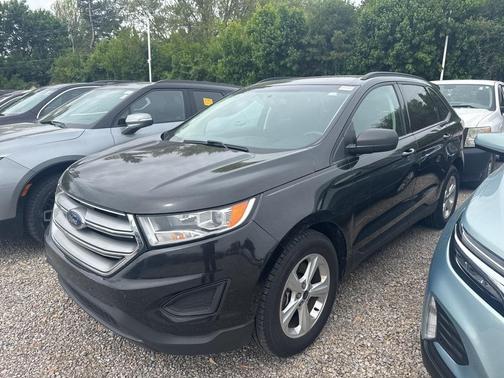 2015 Ford Edge SE