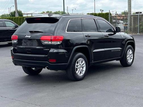 2019 Jeep Grand Cherokee Laredo E