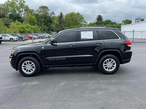 2019 Jeep Grand Cherokee Laredo E