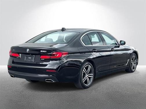 2022 BMW 530 i xDrive