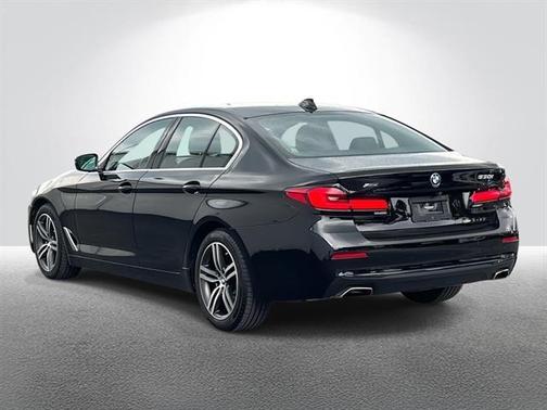2022 BMW 530 i xDrive