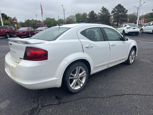 2012 Dodge Avenger SXT Plus