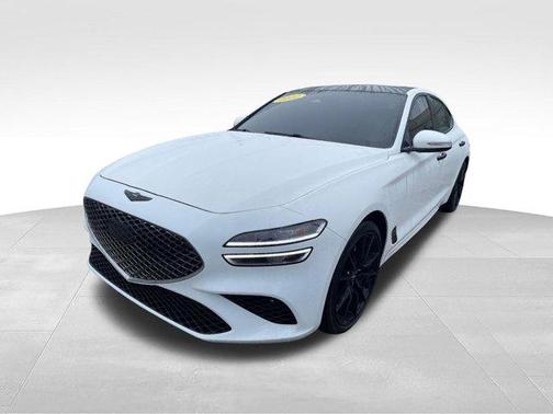 Alta White 2022 Genesis G70 3.3T