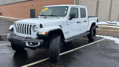 2021 Jeep Gladiator Overland