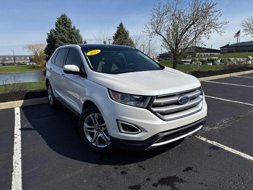 White Platinum Tri-Coat Metallic 2017 Ford Edge Titanium