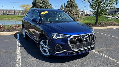 2023 Audi Q3 45 S line Premium Plus