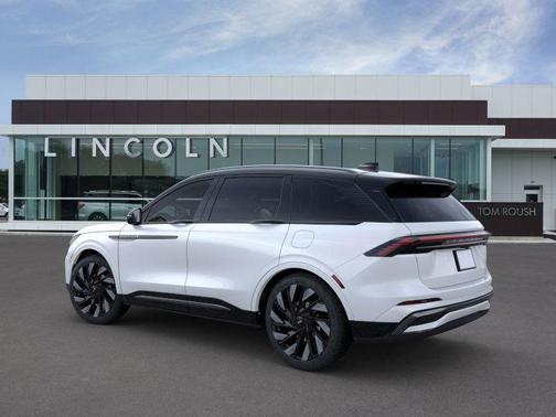 2025 Lincoln Nautilus Reserve