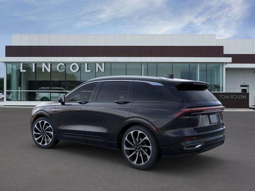 2025 Lincoln Nautilus Black Label