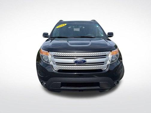 Tuxedo Black Metallic 2014 Ford Explorer XLT