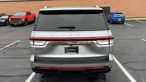 2023 Lincoln Navigator L Reserve