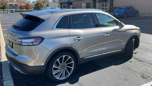 2020 Lincoln Nautilus Reserve