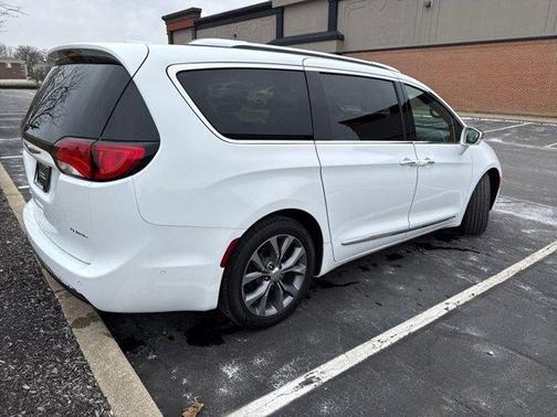 2020 Chrysler Pacifica Limited
