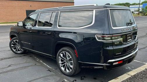 2023 Jeep Grand Wagoneer L Series III