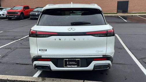 2023 INFINITI QX60 SENSORY