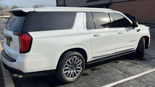 2024 GMC Yukon XL Denali Ultimate
