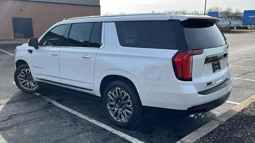 2024 GMC Yukon XL Denali Ultimate