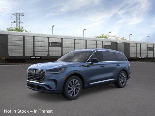 Whisper White 2026 Lincoln Aviator Premiere